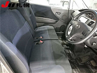 DAIHATSU MOVE 2009