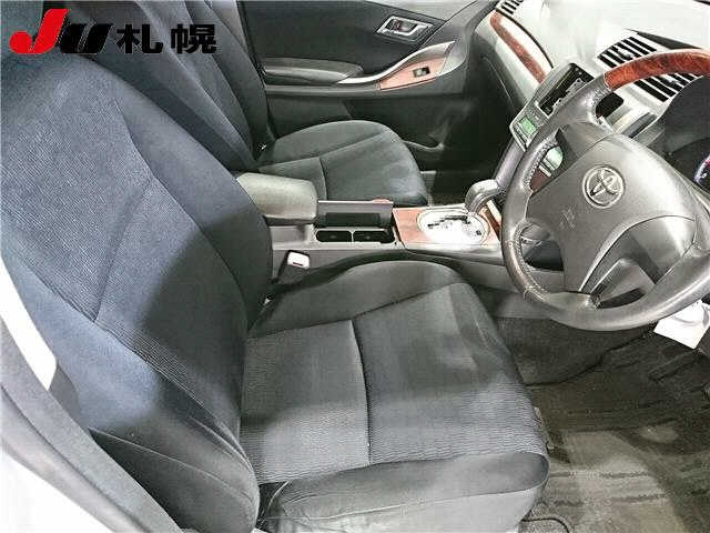 TOYOTA ALLION 2010