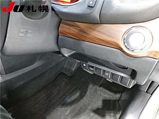 NISSAN TEANA 2010