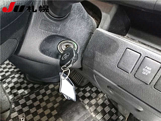TOYOTA VOXY 2010