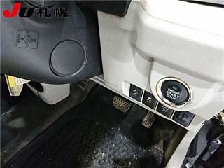 DAIHATSU MOVE 2017