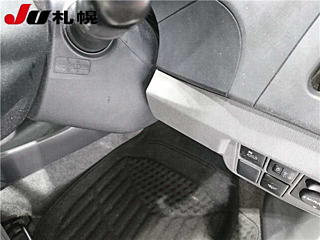 TOYOTA PRIUS 2010