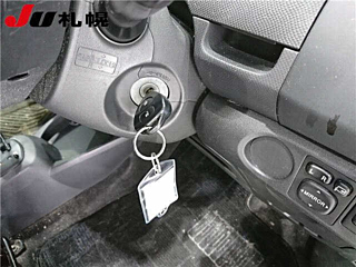 TOYOTA VITZ 2010