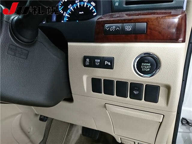 TOYOTA VELLFIRE 2009