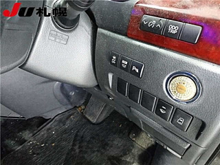TOYOTA VELLFIRE 2008