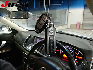 NISSAN TEANA 2010