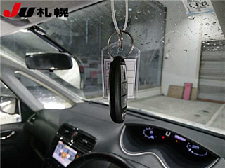 NISSAN SERENA 2013