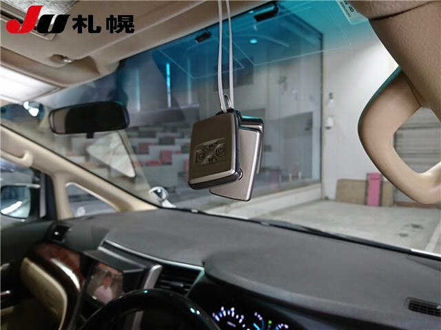 TOYOTA VELLFIRE 2009