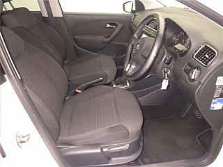 VOLKSWAGEN POLO 2012