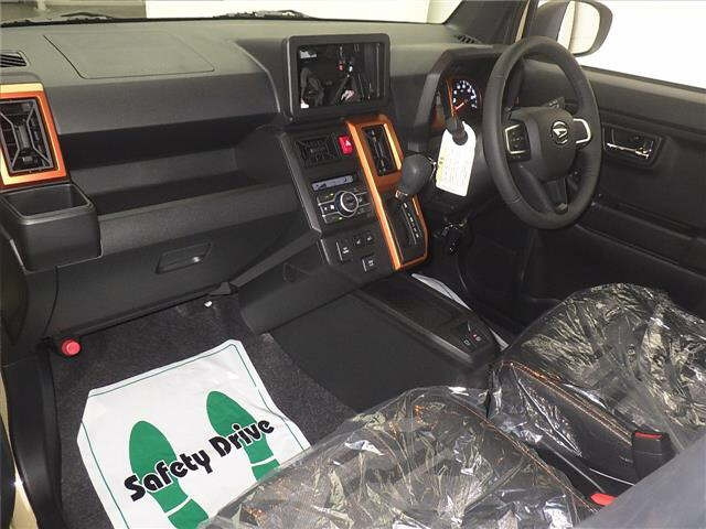 DAIHATSU TAFT 2024