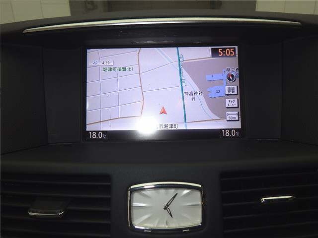 NISSAN FUGA 2011