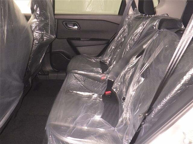 NISSAN X-TRAIL 2025