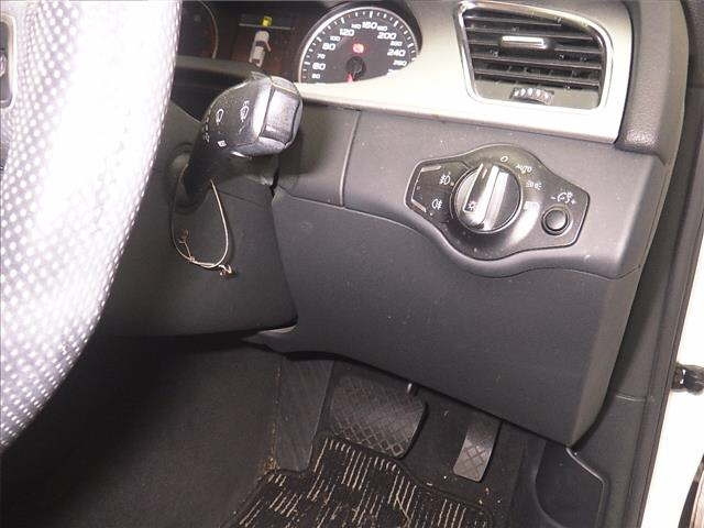 AUDI A4 2011