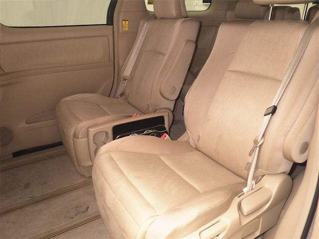 TOYOTA VELLFIRE 2012