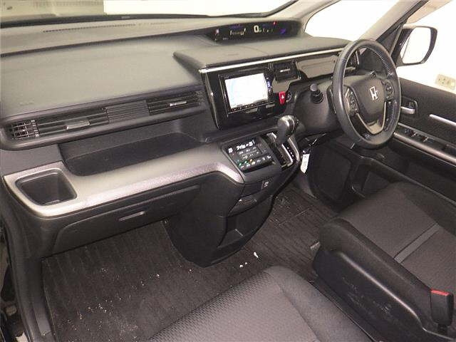 HONDA STEP WAGON 2018