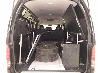 TOYOTA HIACE VAN 2013