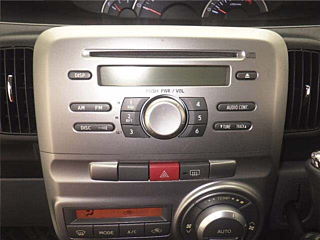 DAIHATSU TANTO 2009