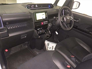 DAIHATSU TANTO 2021