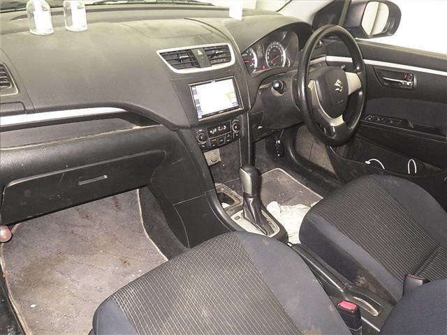 SUZUKI SWIFT 2015