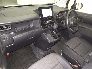 TOYOTA SIENTA 2024