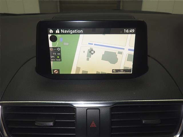MAZDA AXELA 2016