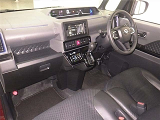 DAIHATSU TANTO 2019