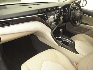 TOYOTA CAMRY 2018