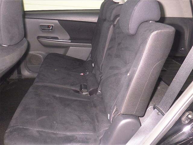 TOYOTA PRIUS ALPHA 2014