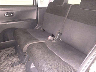 DAIHATSU TANTO 2011