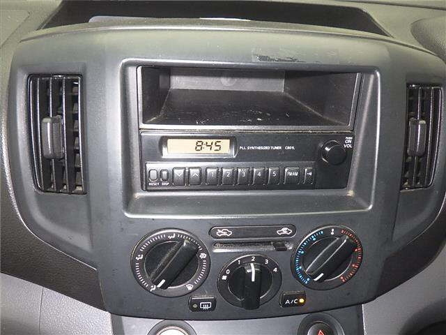NISSAN NV200 2015