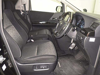 TOYOTA VELLFIRE 2012