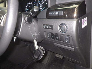 TOYOTA VELLFIRE 2012