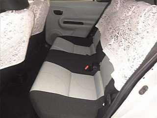 TOYOTA AQUA 2013