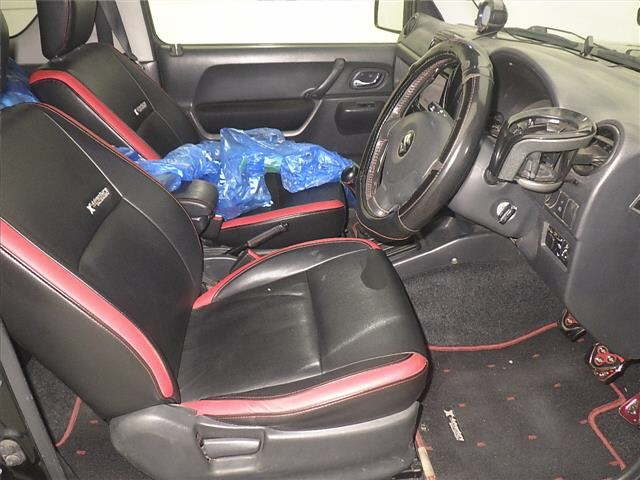 SUZUKI JIMNY 2012