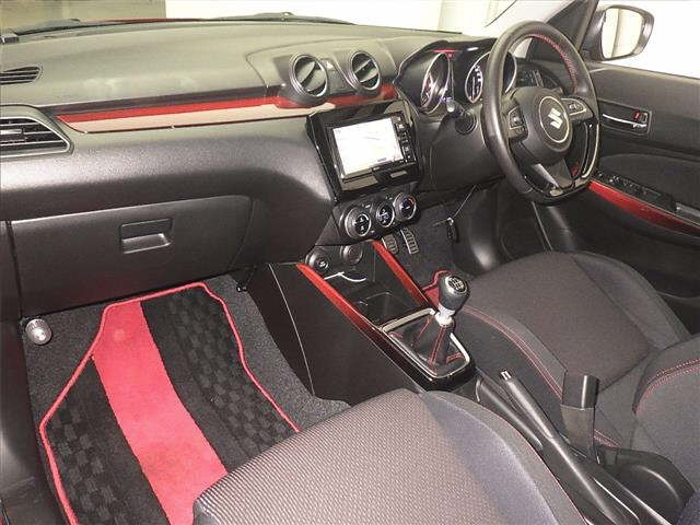 SUZUKI SWIFT 2019