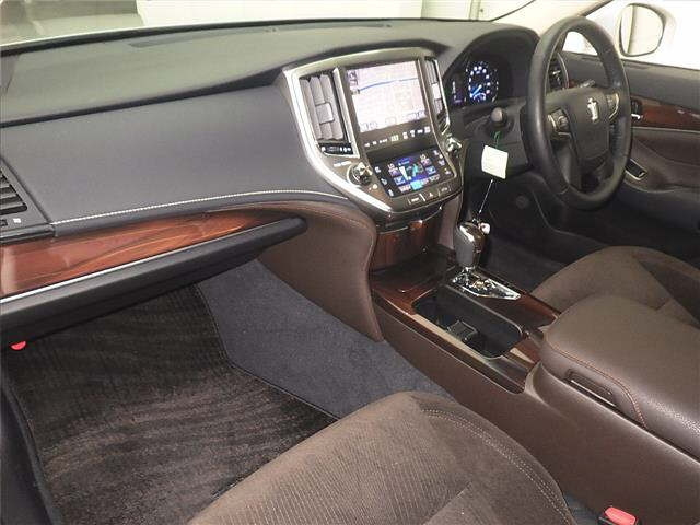 TOYOTA CROWN 2014