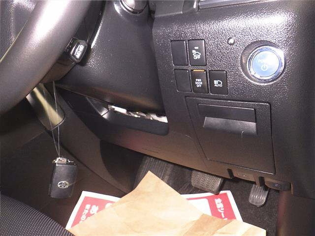 TOYOTA VELLFIRE 2019