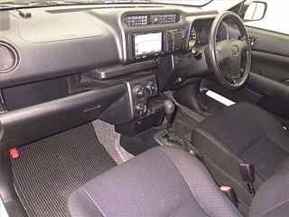 TOYOTA PROBOX 2018