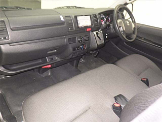 TOYOTA HIACE VAN 2019