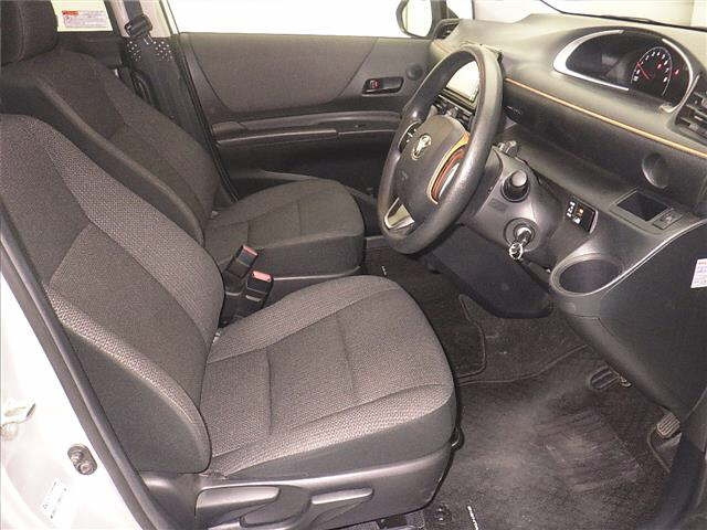 TOYOTA SIENTA 2019