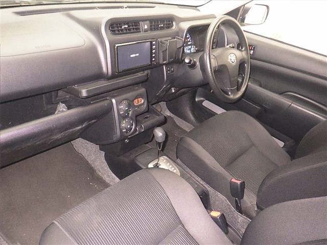 TOYOTA PROBOX 2020