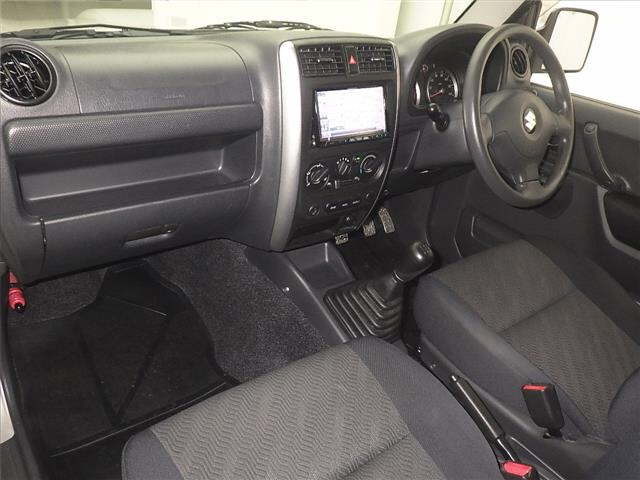 SUZUKI JIMNY 2012