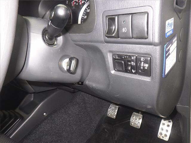 SUZUKI JIMNY 2012
