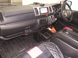 TOYOTA HIACE VAN 2014