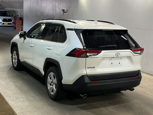 TOYOTA RAV4 2019