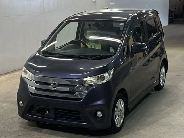 NISSAN DAYZ 2014