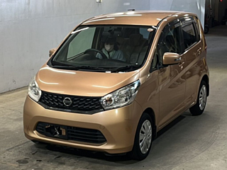 NISSAN DAYZ 2015