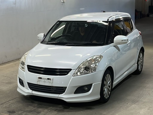 SUZUKI SWIFT 2012