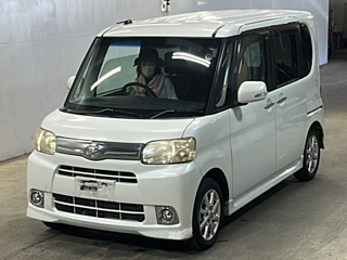 DAIHATSU TANTO 2012
