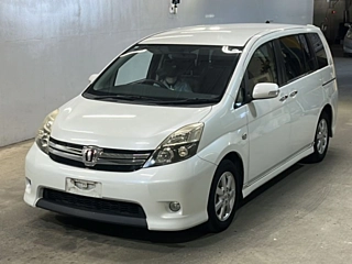 TOYOTA ISIS 2012